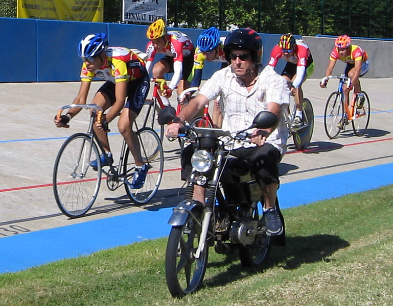 photo060805_32
