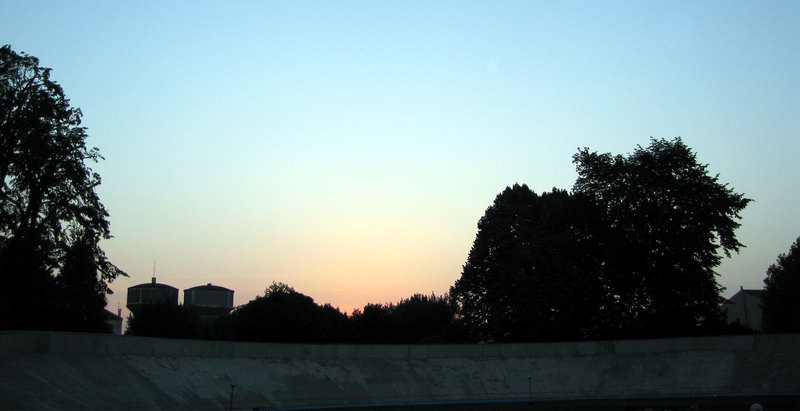 photo060901_37